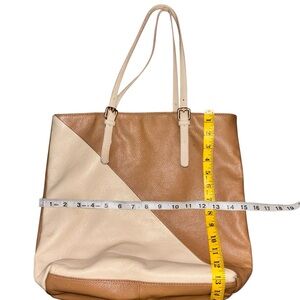 Michelle Vale Beige Tan Color block  Shoulder Bag Purse Good condition